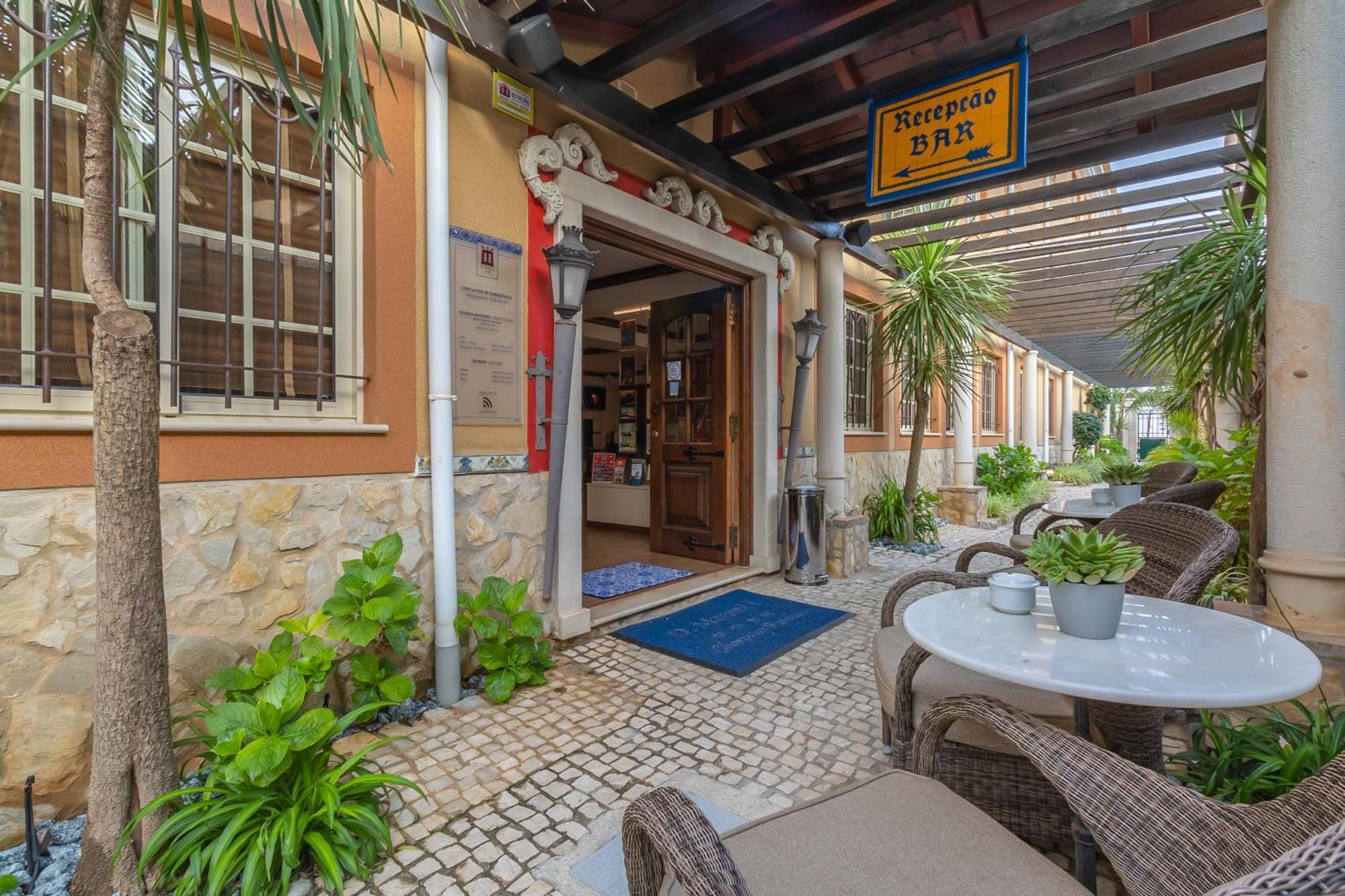 Villa Rosa (Adults Only) Lagos Exterior photo